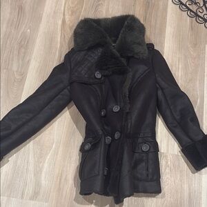 Women's Black Fur-Trimmed Jacket